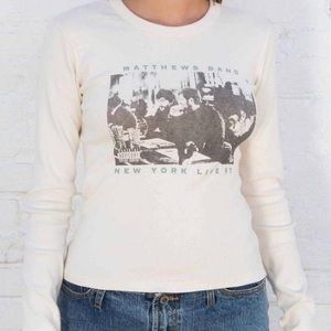 brandy melville white long sleeve baby tee